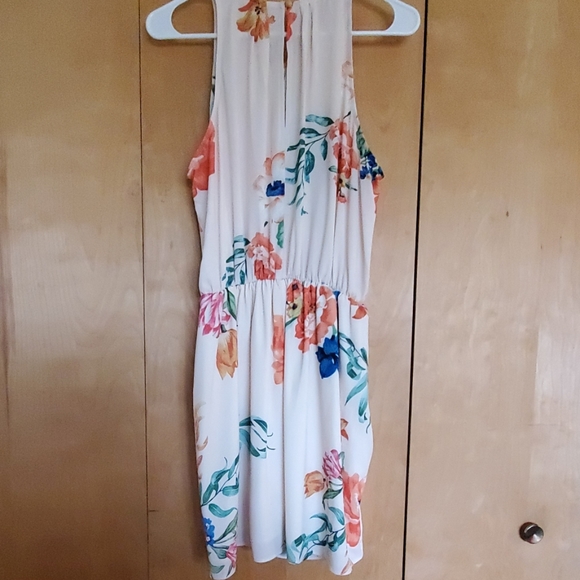 cream/light orange floral halter dress - Picture 2 of 4